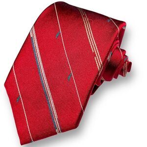 REIS OF NEW HAVEN EUC Men's Vintage Hand Made Red Thin Striped 100% Silk Tie